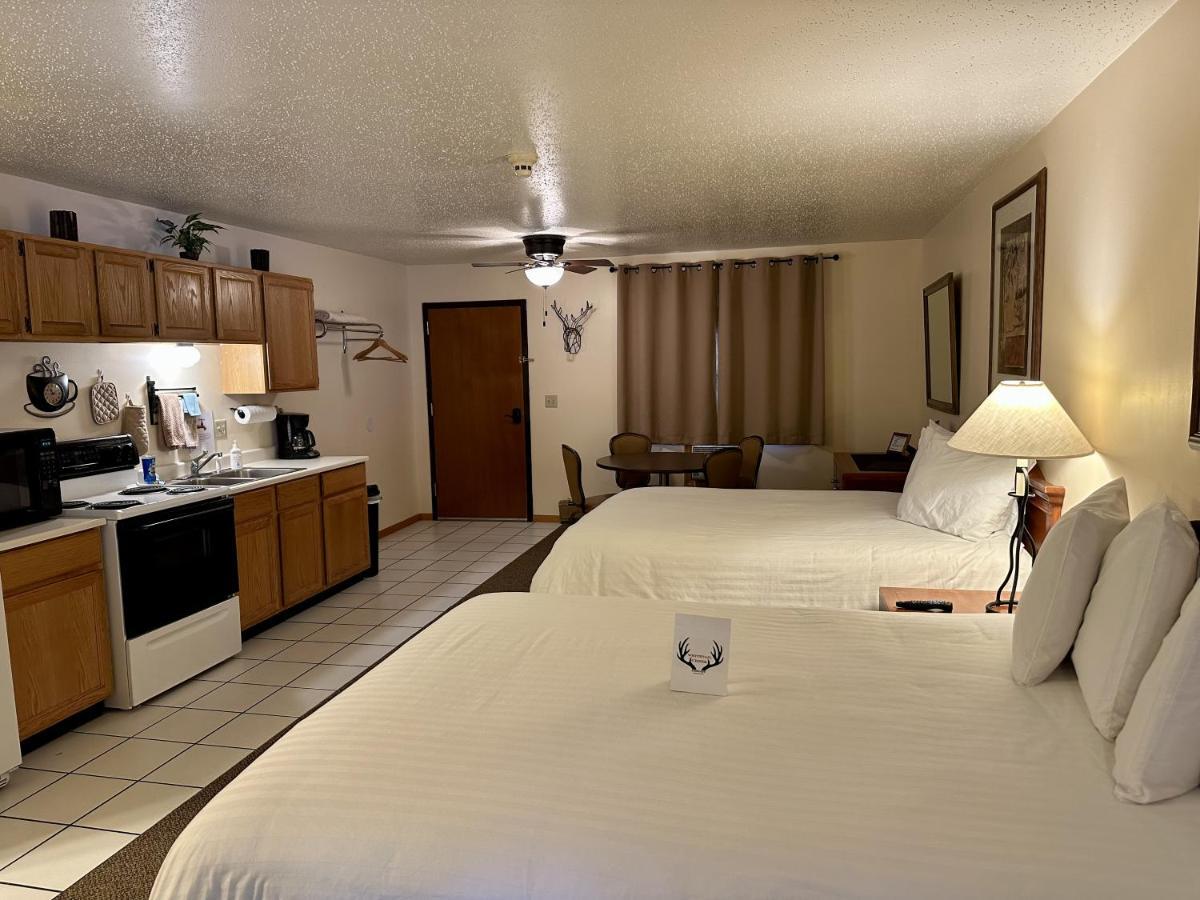 Whitetail Creek Resort Lead Buitenkant foto